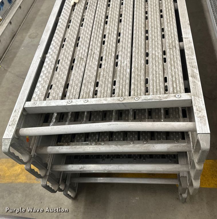 image for item EB2845 (5) Green Bull scaffolding planks