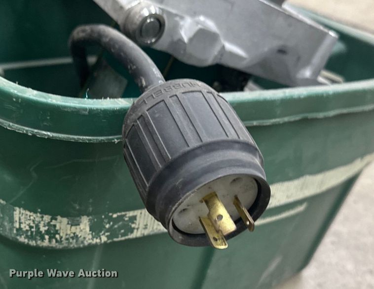 image for item EB2850 (5) Series 1500E scaffold climbers