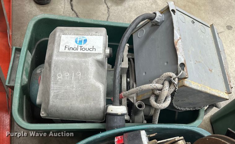 image for item EB2850 (5) Series 1500E scaffold climbers