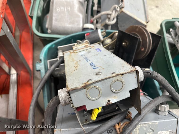 image for item EB2850 (5) Series 1500E scaffold climbers