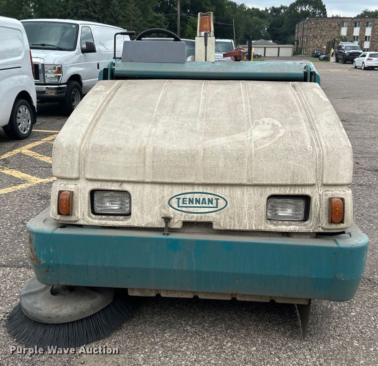 image for item EB2854 Tennant 6500 floor scrubber