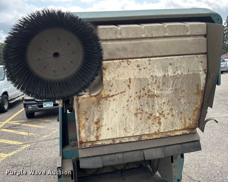 image for item EB2854 Tennant 6500 floor scrubber