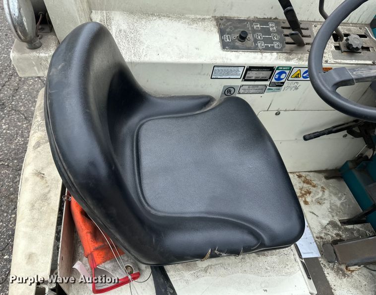 image for item EB2854 Tennant 6500 floor scrubber