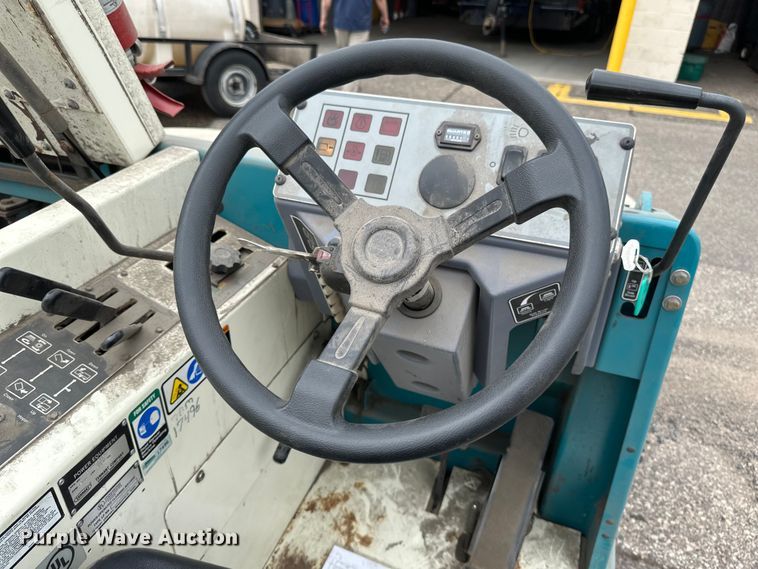 image for item EB2854 Tennant 6500 floor scrubber