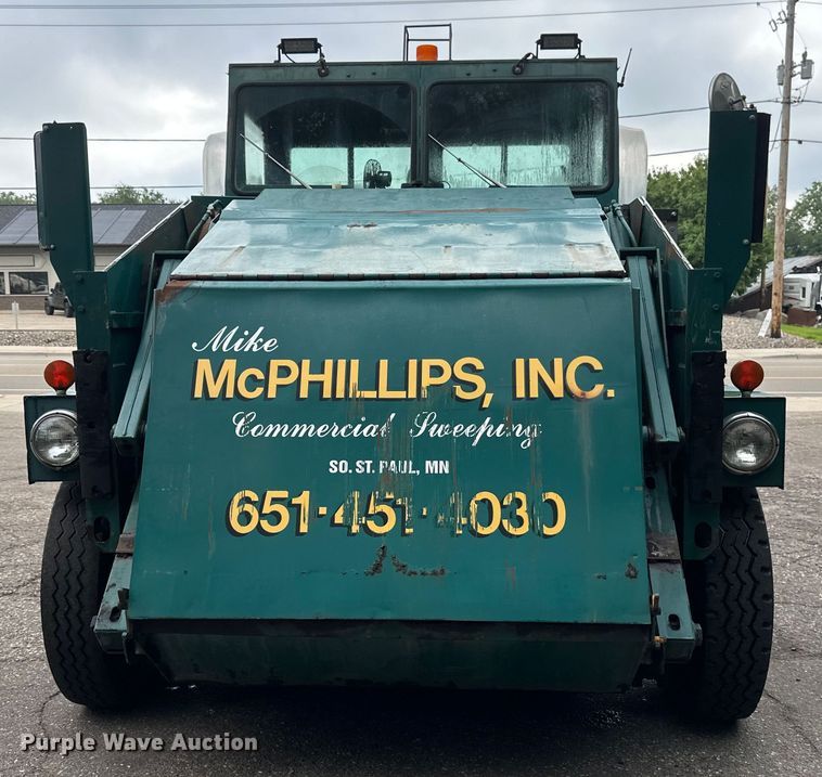 image for item EB2857 1996 Elgin Pelican series S sweeper