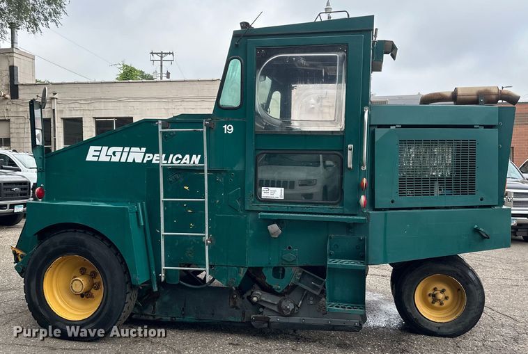 image for item EB2857 1996 Elgin Pelican series S sweeper