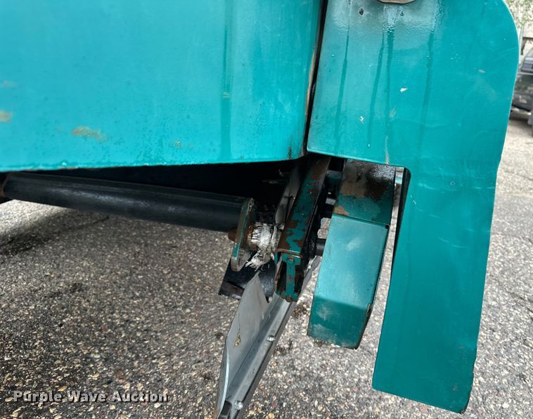 image for item EB2857 1996 Elgin Pelican series S sweeper