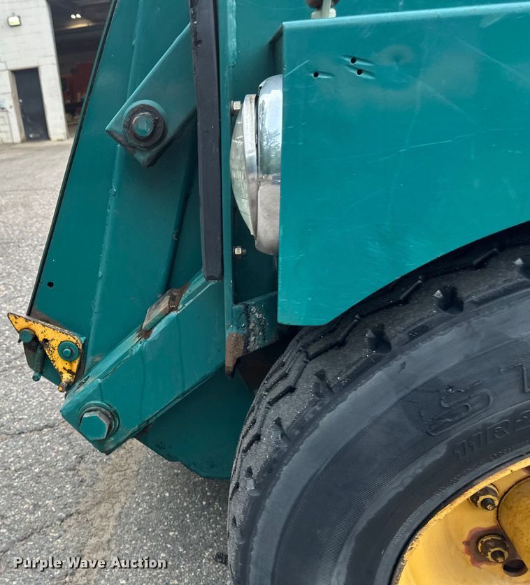 image for item EB2857 1996 Elgin Pelican series S sweeper