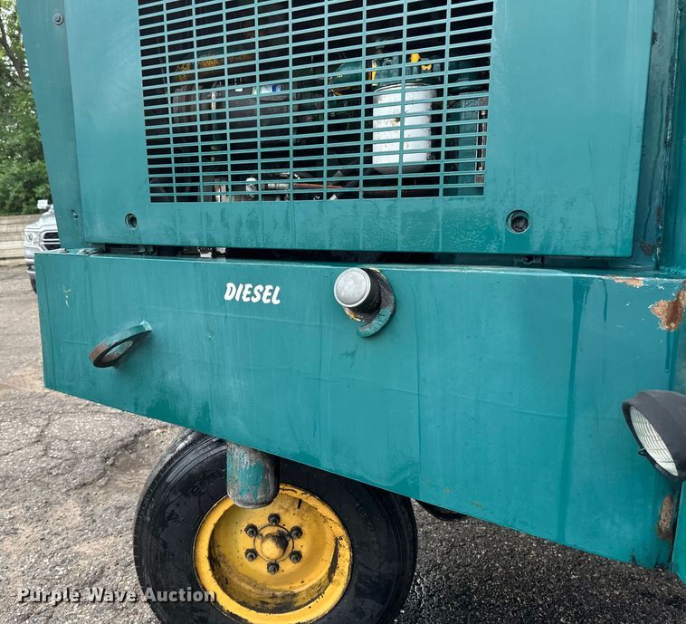 image for item EB2857 1996 Elgin Pelican series S sweeper