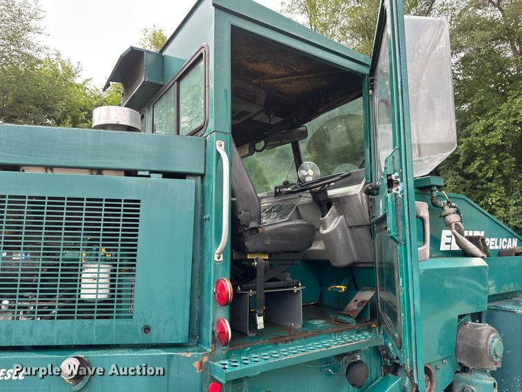 image for item EB2857 1996 Elgin Pelican series S sweeper