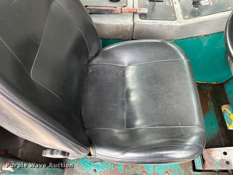 image for item EB2857 1996 Elgin Pelican series S sweeper