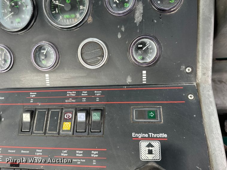 image for item EB2857 1996 Elgin Pelican series S sweeper