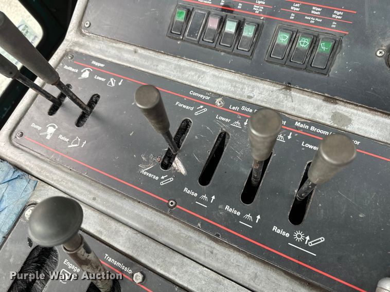 image for item EB2857 1996 Elgin Pelican series S sweeper