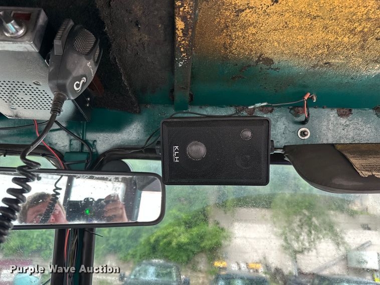 image for item EB2857 1996 Elgin Pelican series S sweeper