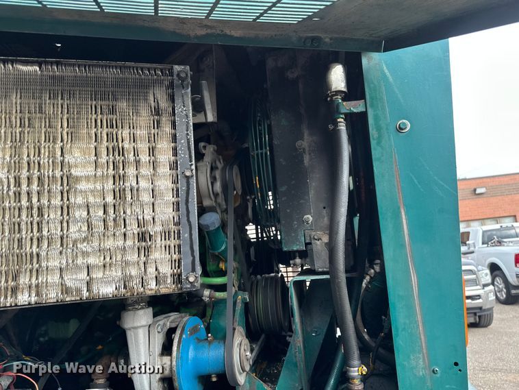 image for item EB2857 1996 Elgin Pelican series S sweeper