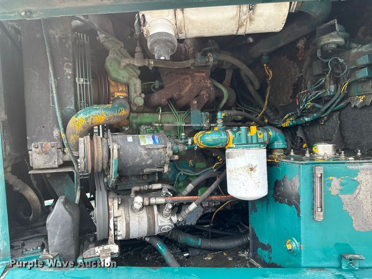 image for item EB2857 1996 Elgin Pelican series S sweeper