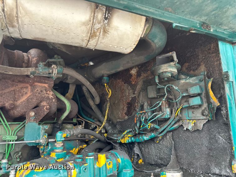 image for item EB2857 1996 Elgin Pelican series S sweeper