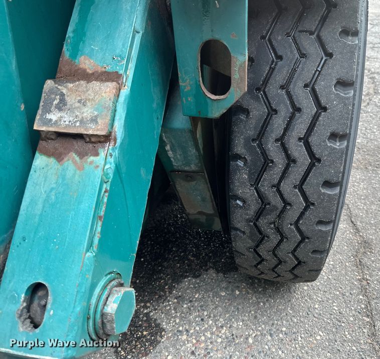 image for item EB2857 1996 Elgin Pelican series S sweeper