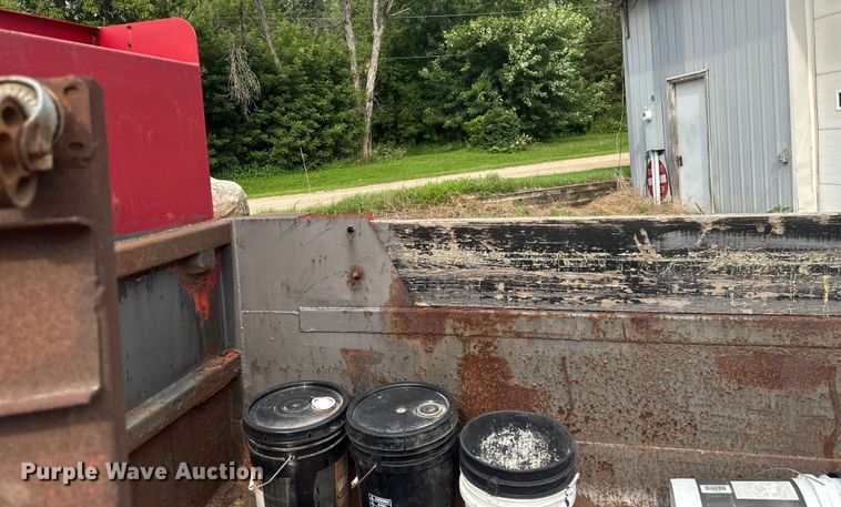 image for item EB2865 Dump bed