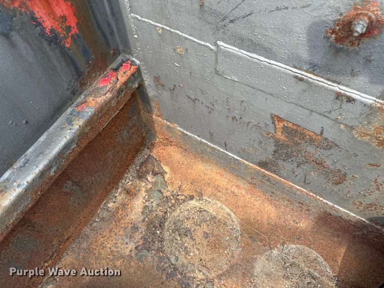 image for item EB2865 Dump bed