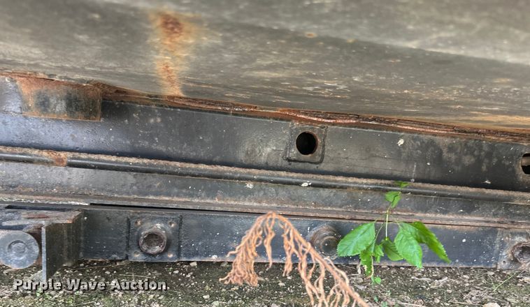 image for item EB2865 Dump bed