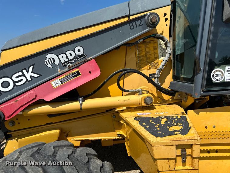 image for item EB2891 2013 John Deere 310SK backhoe