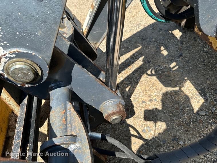 image for item EB2891 2013 John Deere 310SK backhoe