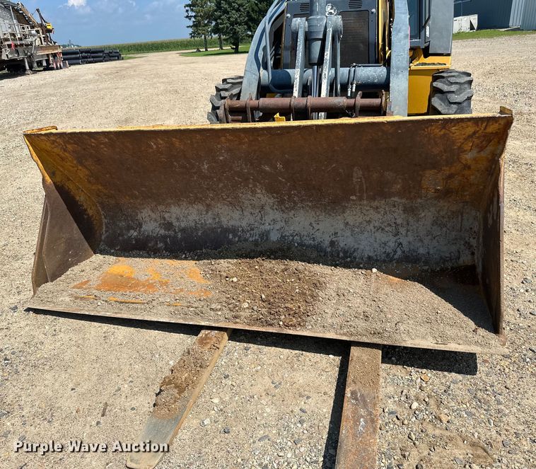 image for item EB2891 2013 John Deere 310SK backhoe