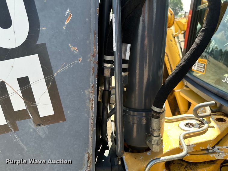 image for item EB2891 2013 John Deere 310SK backhoe