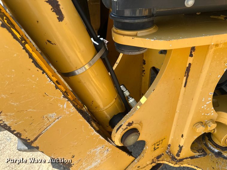 image for item EB2891 2013 John Deere 310SK backhoe