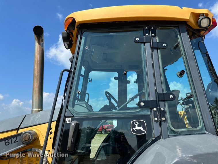 image for item EB2891 2013 John Deere 310SK backhoe