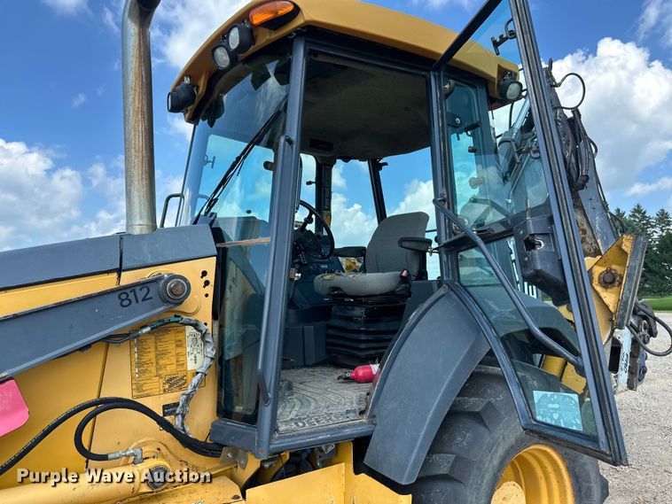 image for item EB2891 2013 John Deere 310SK backhoe