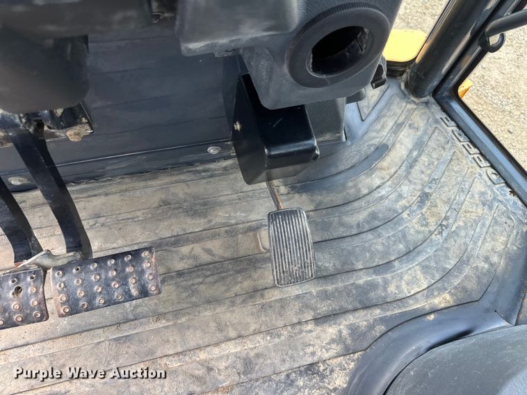 image for item EB2891 2013 John Deere 310SK backhoe