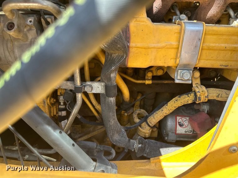 image for item EB2891 2013 John Deere 310SK backhoe