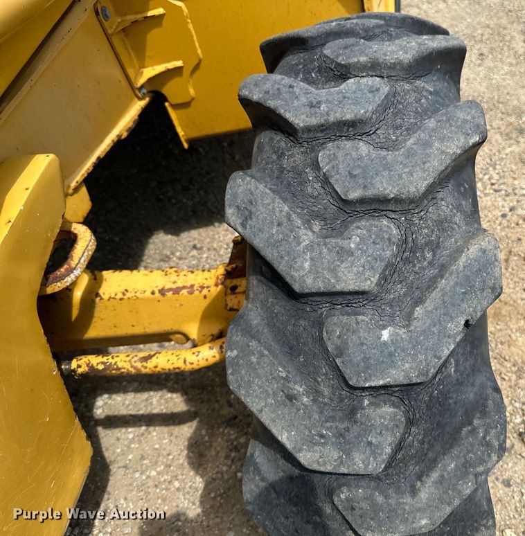 image for item EB2891 2013 John Deere 310SK backhoe