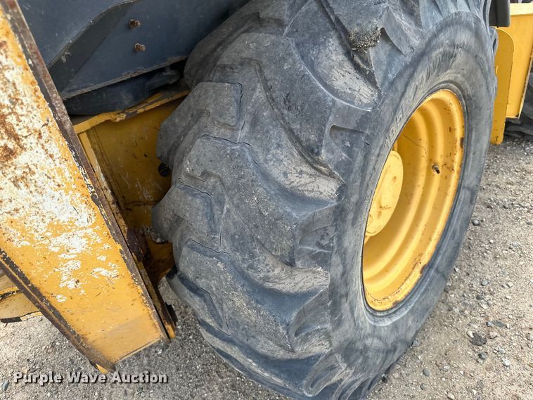 image for item EB2891 2013 John Deere 310SK backhoe