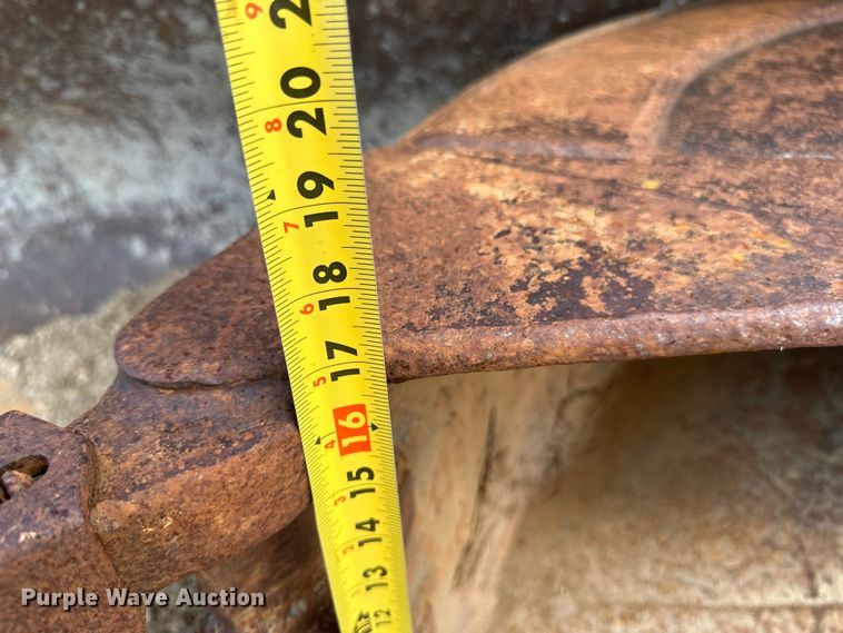 image for item EB2891 2013 John Deere 310SK backhoe