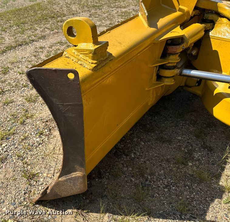 image for item EB2892 1994 John Deere 550G dozer