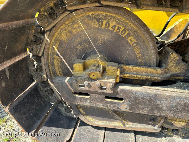 image for item EB2892 1994 John Deere 550G dozer