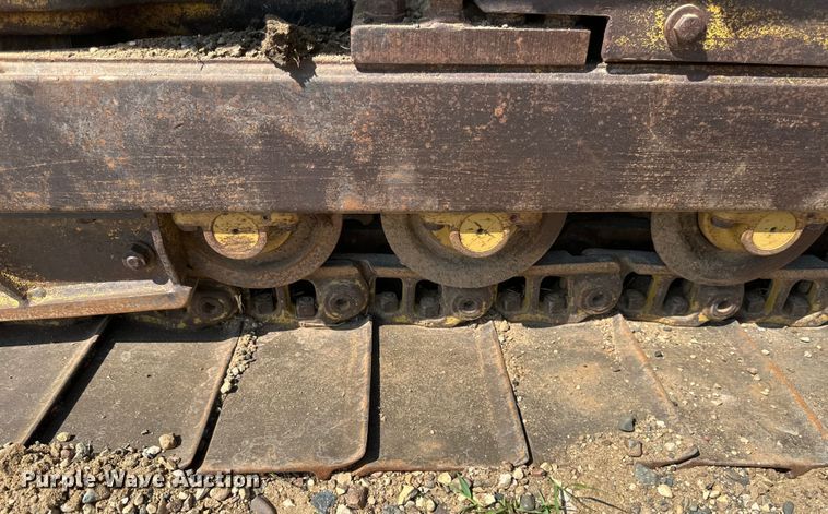 image for item EB2892 1994 John Deere 550G dozer