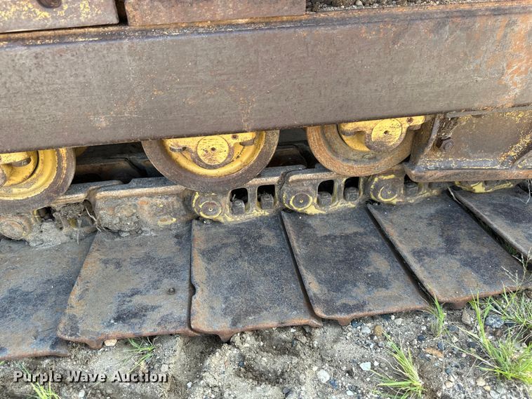 image for item EB2892 1994 John Deere 550G dozer