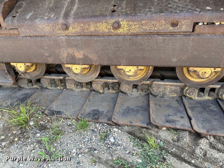 image for item EB2892 1994 John Deere 550G dozer