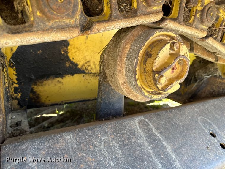 image for item EB2892 1994 John Deere 550G dozer