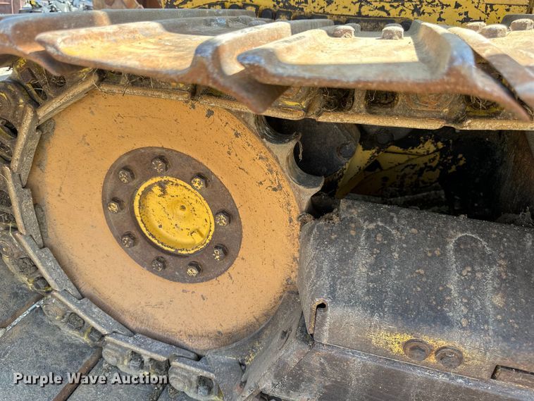 image for item EB2892 1994 John Deere 550G dozer