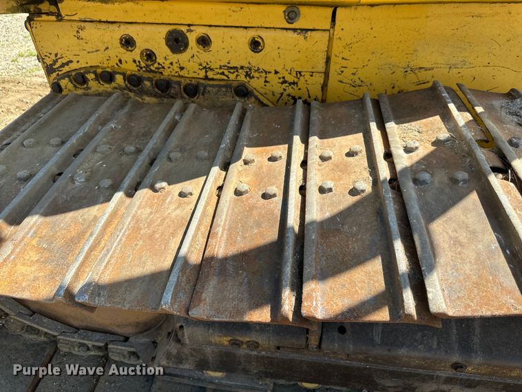 image for item EB2892 1994 John Deere 550G dozer