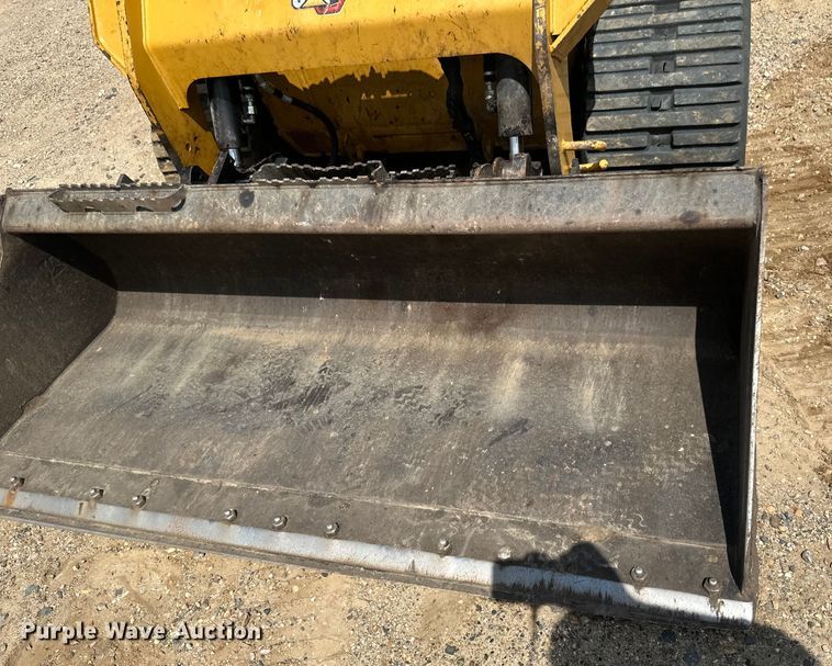 image for item EB2895 2023 Caterpillar 259D3 tracked skid steer loader