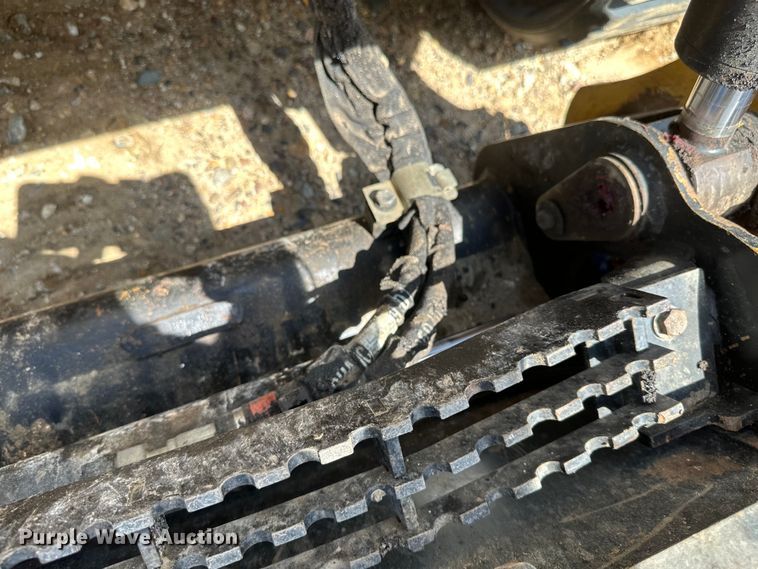 image for item EB2895 2023 Caterpillar 259D3 tracked skid steer loader