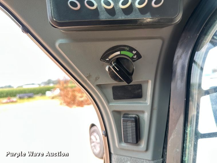 image for item EB2895 2023 Caterpillar 259D3 tracked skid steer loader