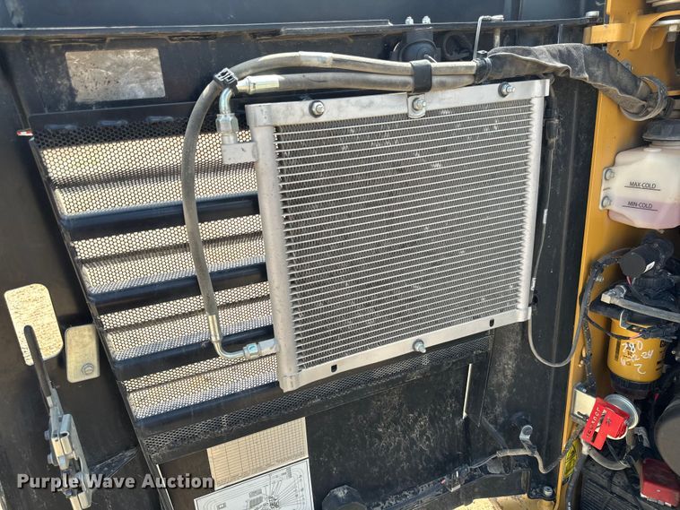 image for item EB2895 2023 Caterpillar 259D3 tracked skid steer loader