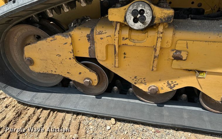 image for item EB2895 2023 Caterpillar 259D3 tracked skid steer loader